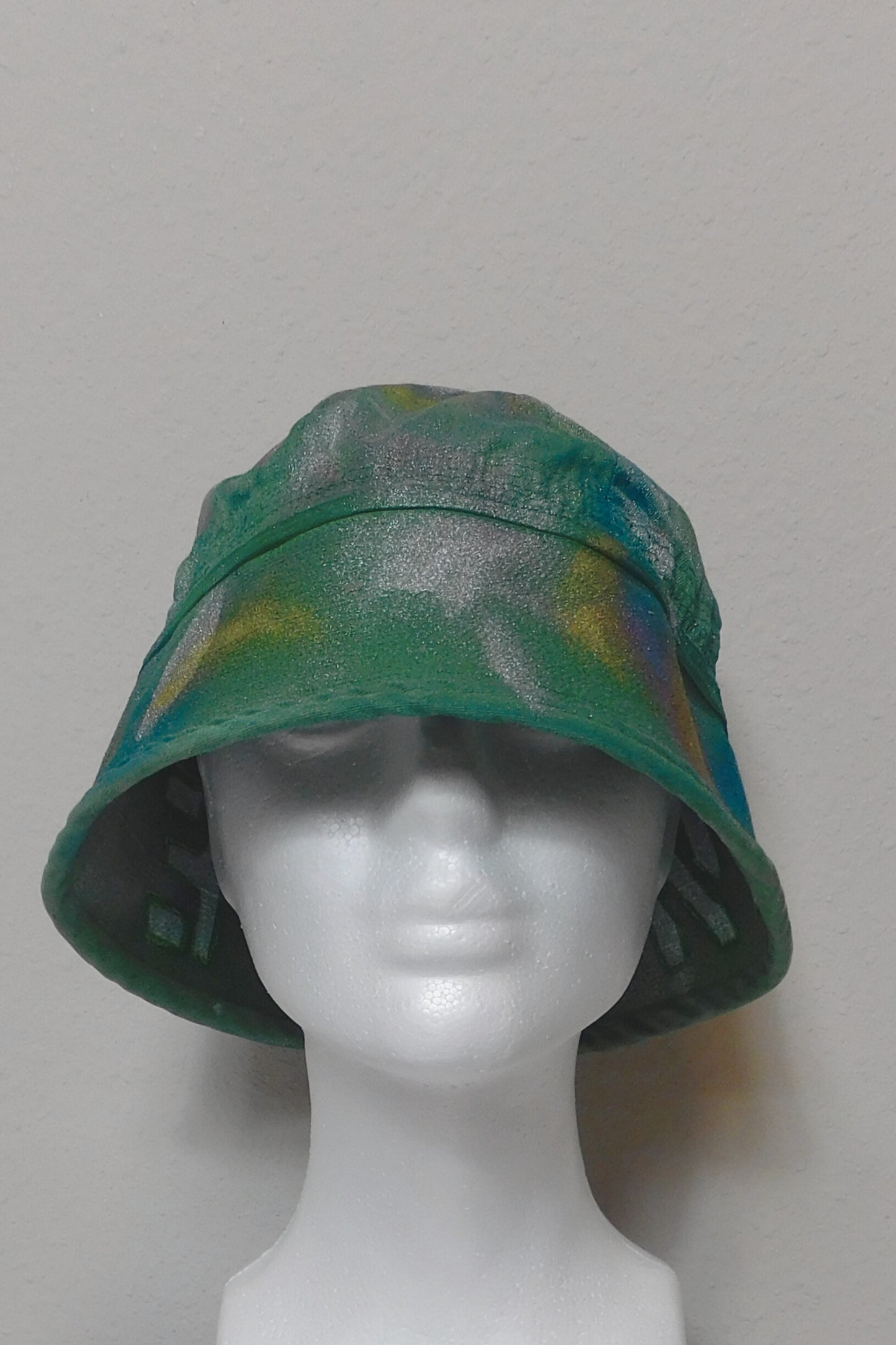 SOLDIER OF FORCE Sailing in Candy Rain Sailor Hats