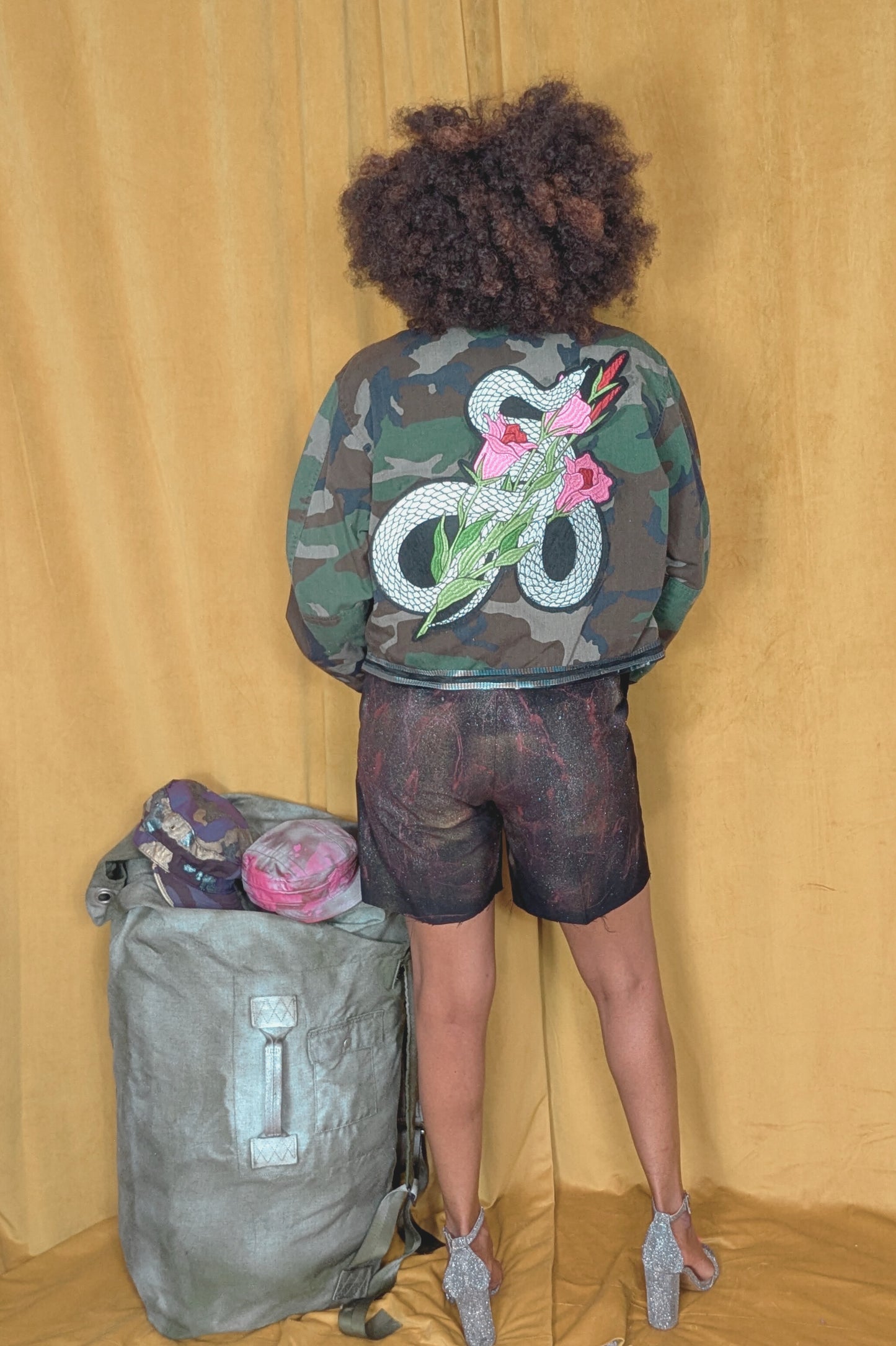SOLDIER OF FORCE x B'Ok Media Life Thread On This Cropped Camo Jacket