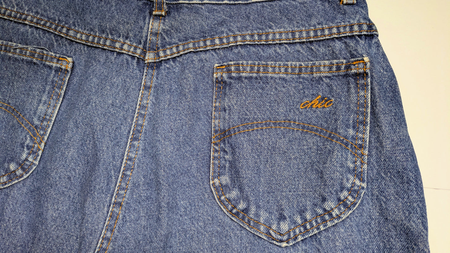 80s Chic Medium Wash Jeans