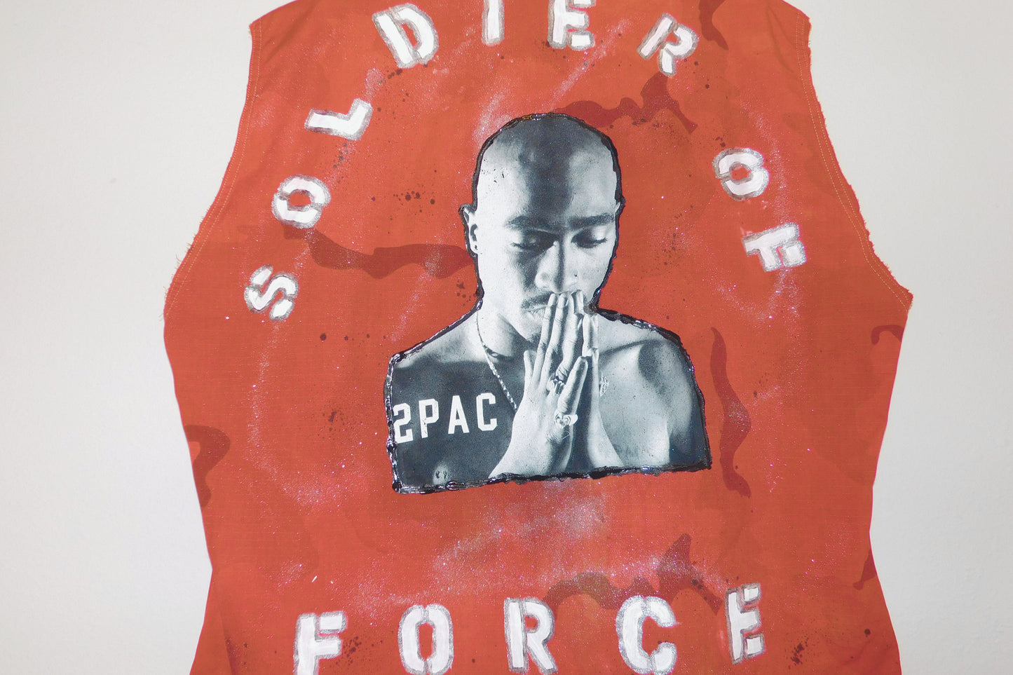 SOLDIER OF FORCE Tupac Is My General! Long Camo Vest