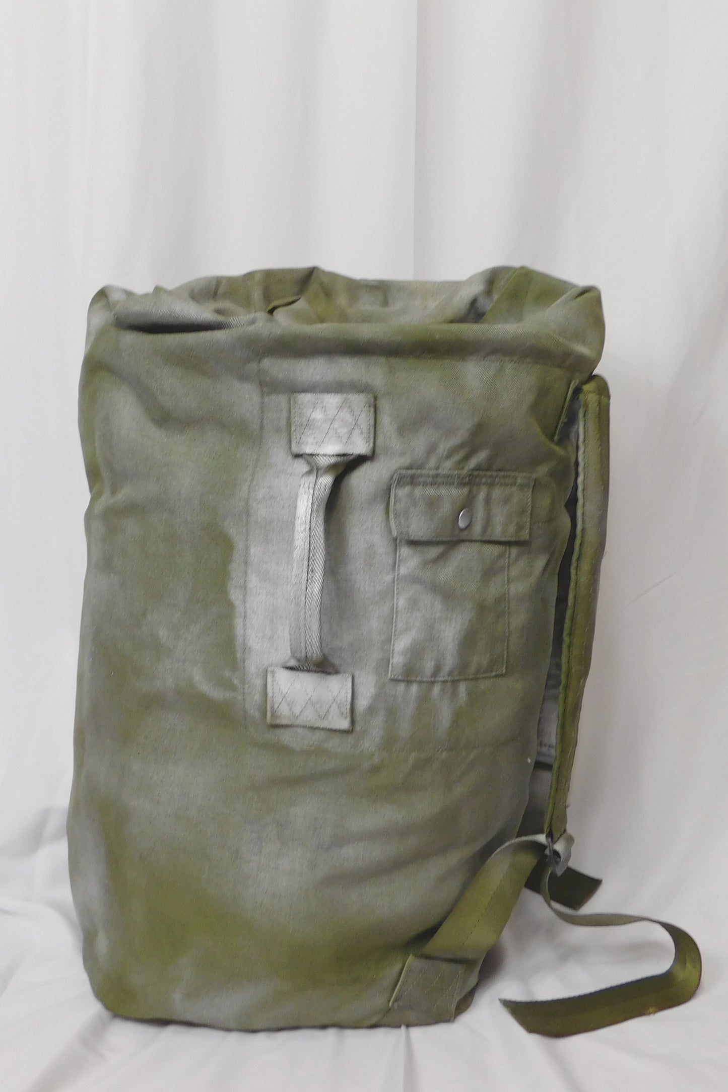 SOLDIER OF FORCE Heavy Metal Duffle Bag
