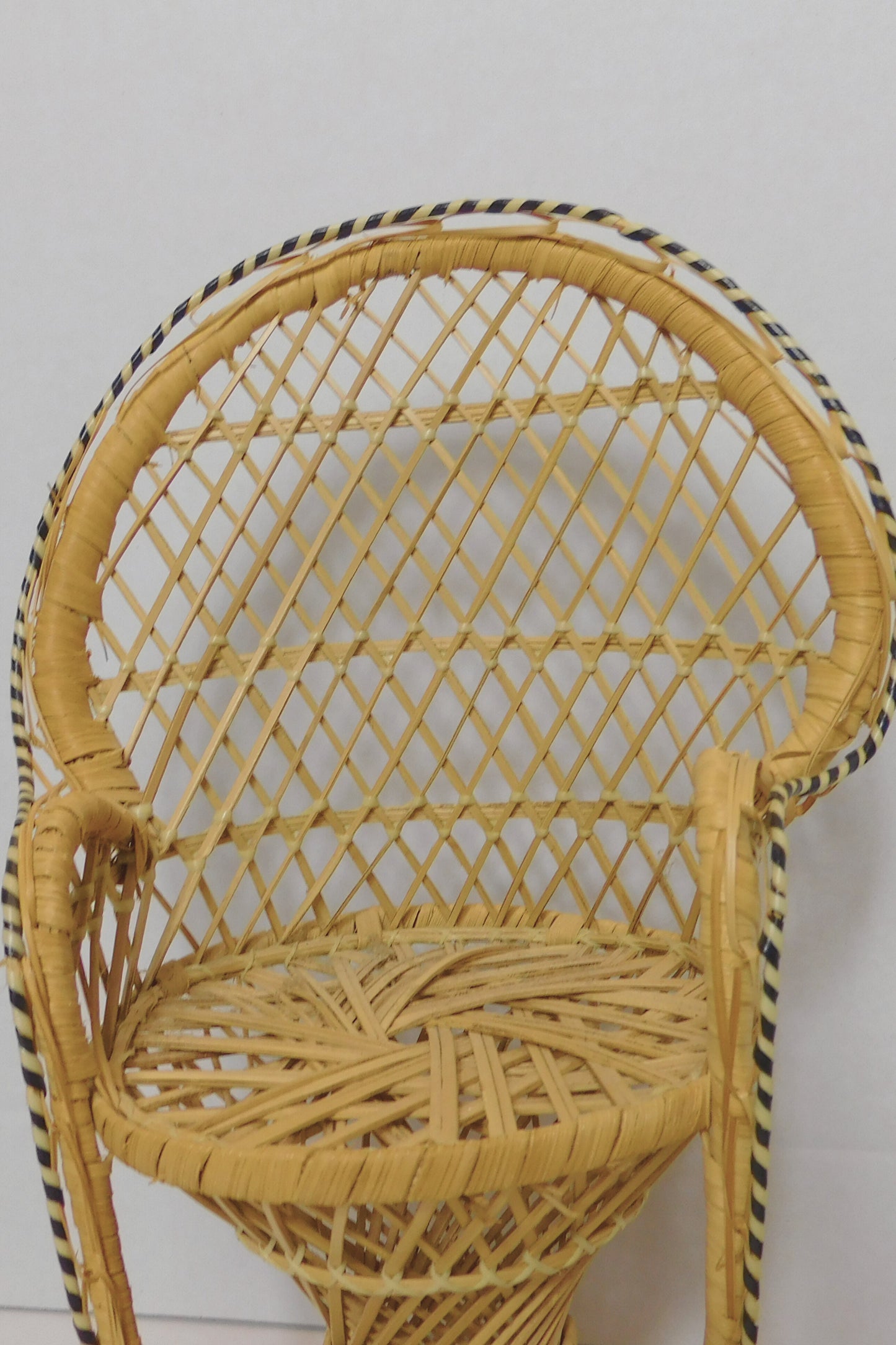 Mini Wicker Peacock Chair Plant Holder