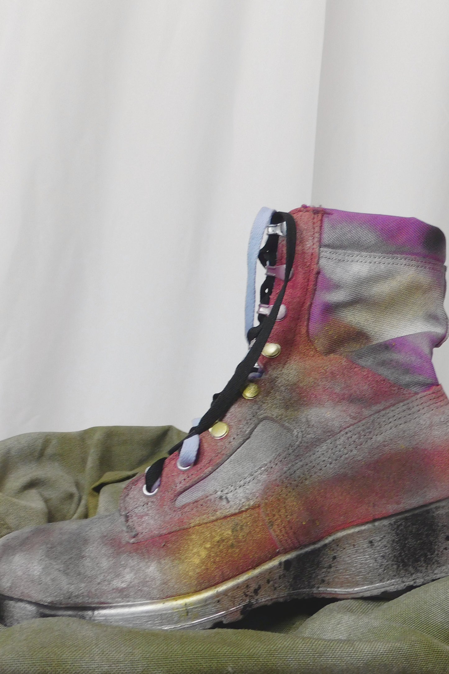SOLDIER OF FORCE Stumping Hard Painted Combat Boots