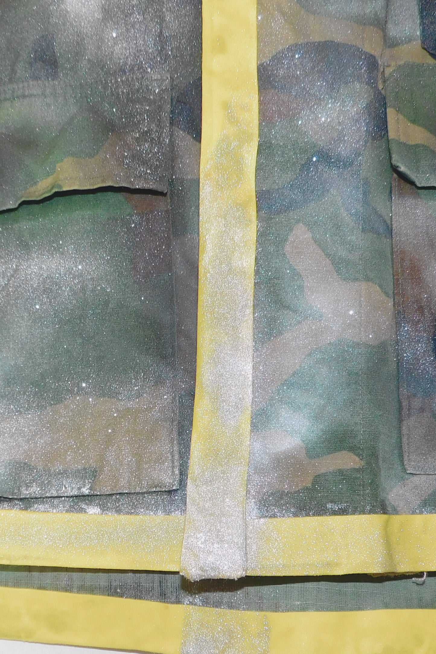 SOLDIER OF FORCE Yellow Submarine Cropped Camo Jacket