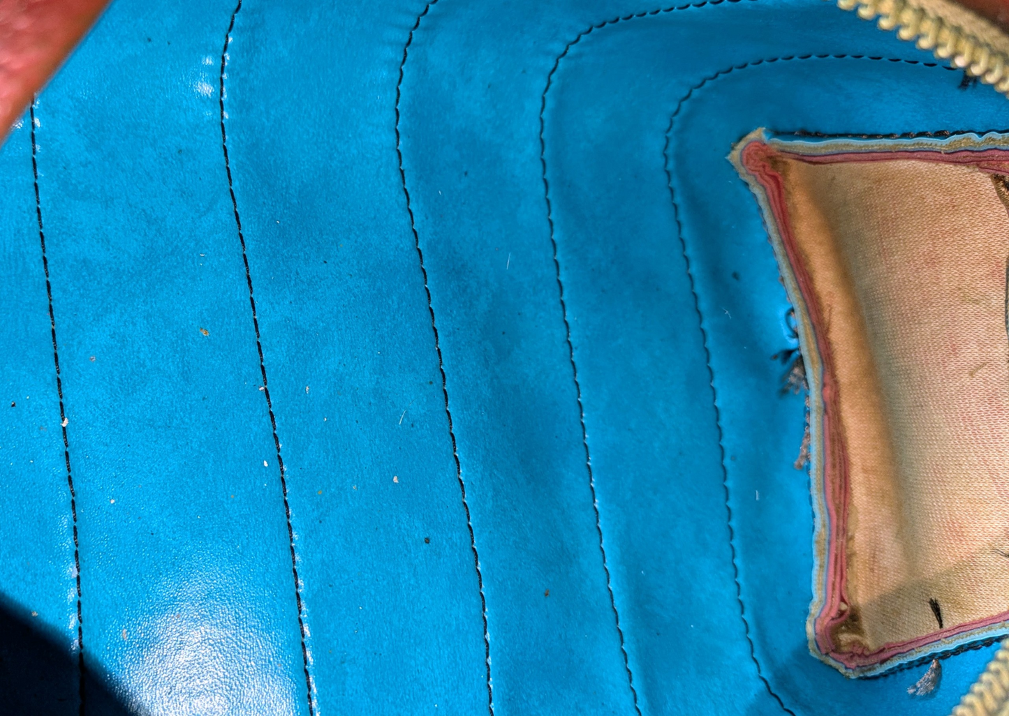 70s Mod-style Vinyl Bag