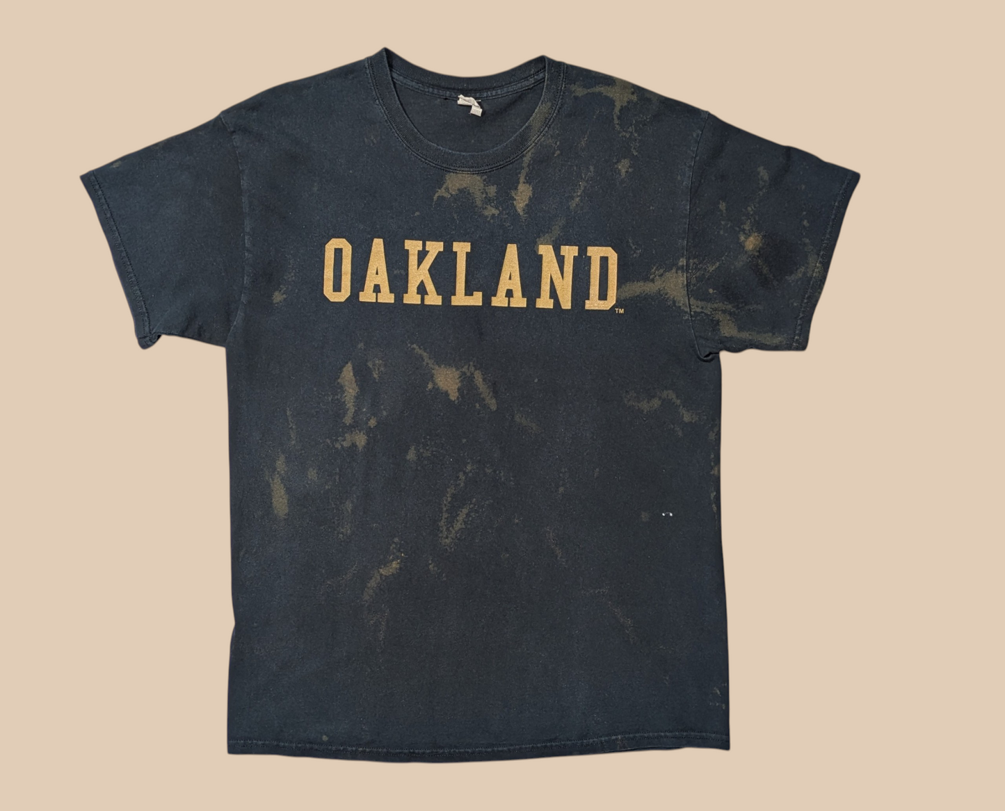 Vintage Gildan "Oakland" Bleached Out Tee