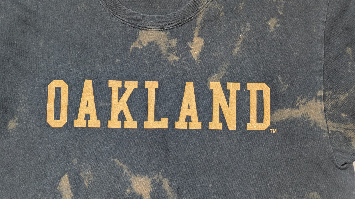 Vintage Gildan "Oakland" Bleached Out Tee