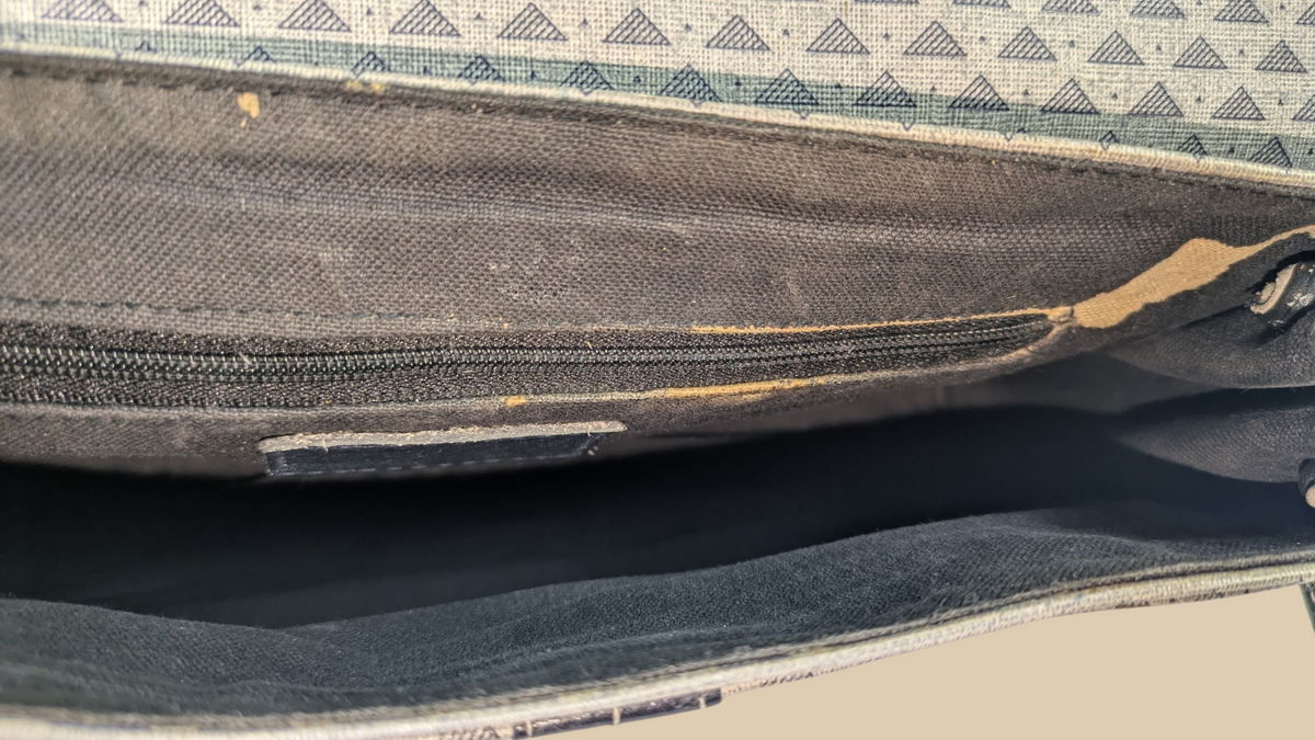 80s Liz Claiborne Crossbody Logo Bag