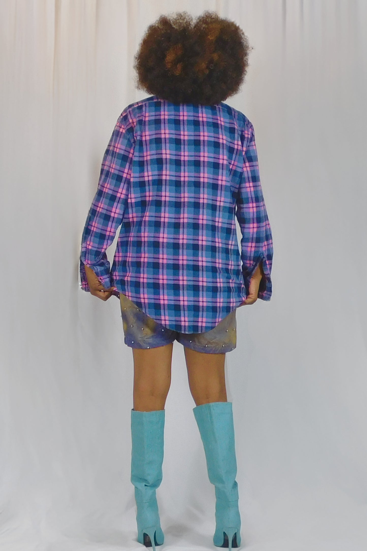 THE ARTIST COLLECTION Covered In Flannel Button Up Top