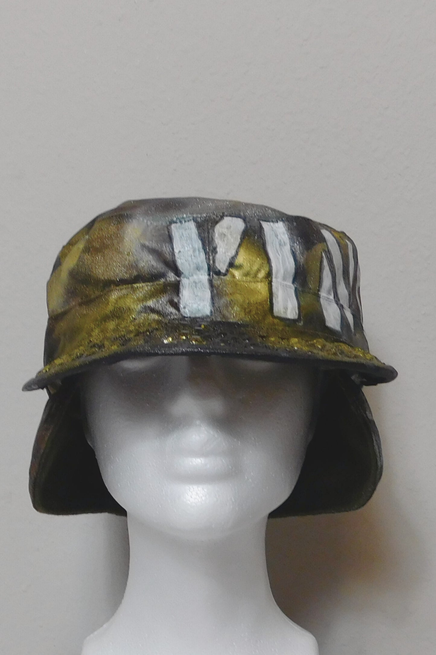 SOLDIER OF FORCE Shining Bright! Camo Hat