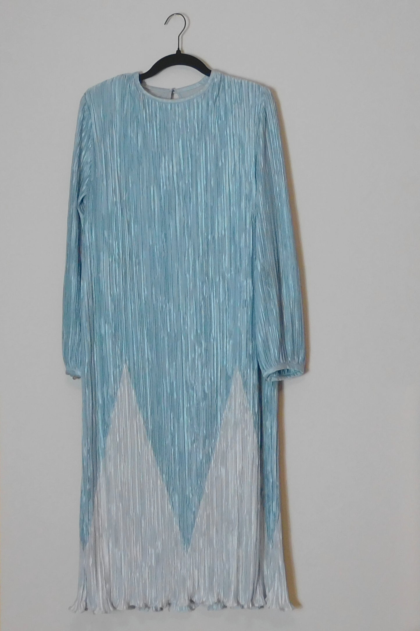 Feeling Sky Blue Hal Freeman Pleated Blue Monochrome Dress
