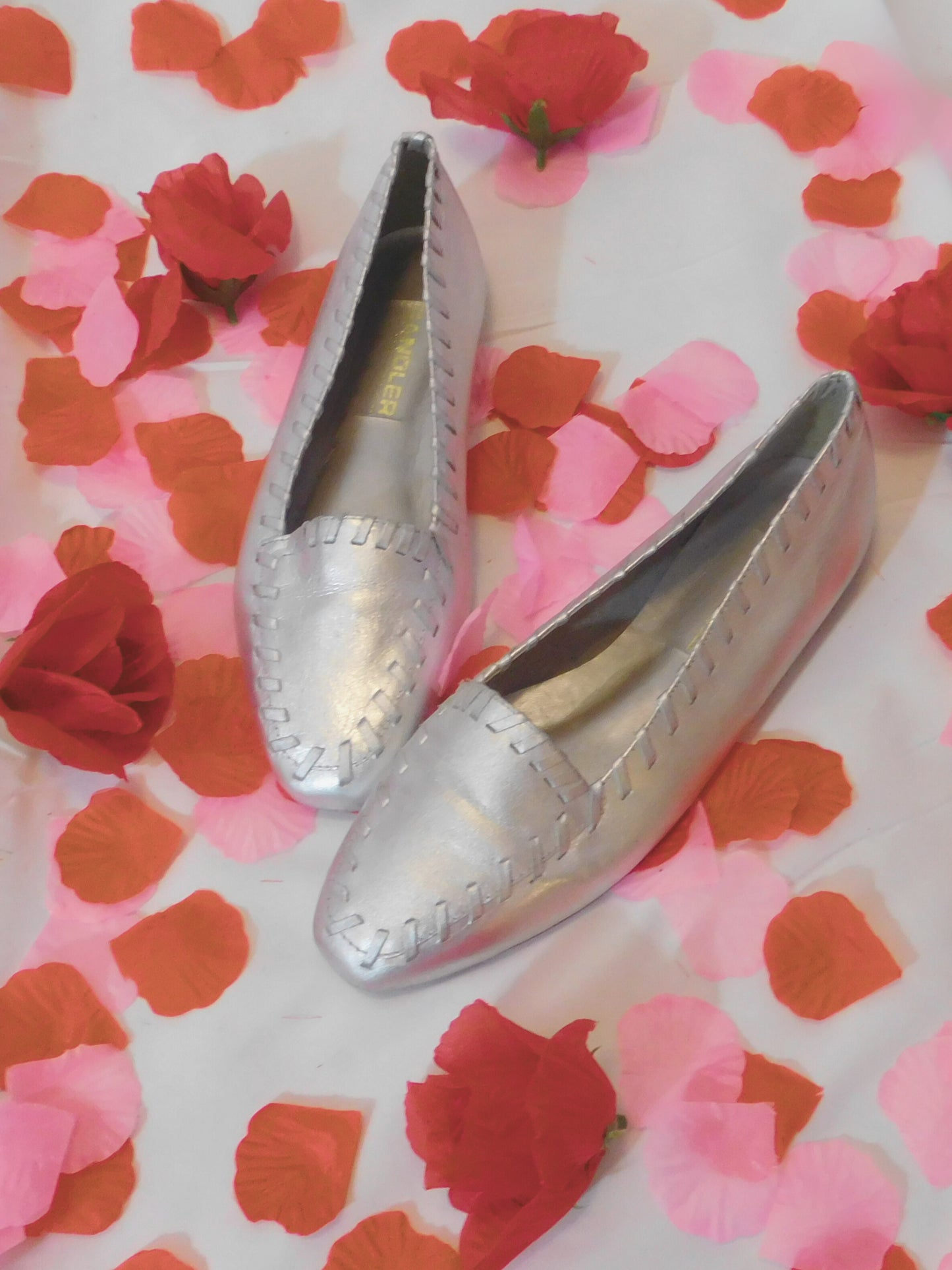 Metallically Comfortable Sandler of Hoston Silver Flats