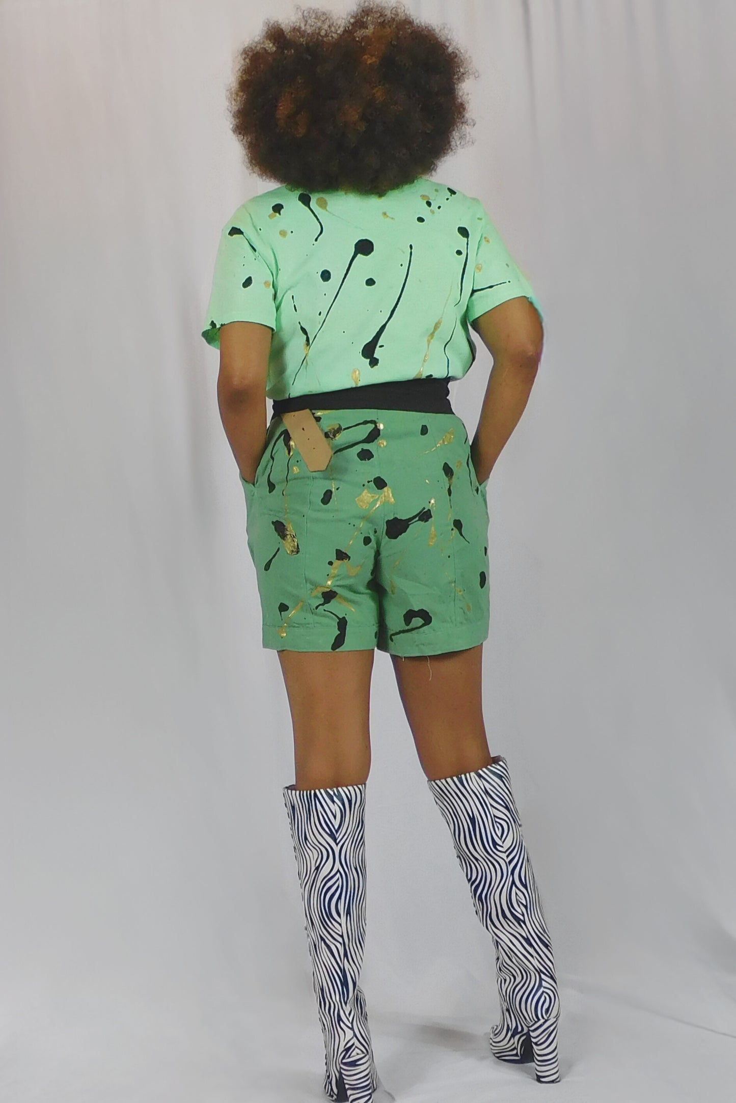 THE ARTIST COLLECTION Green With Envy Shorts