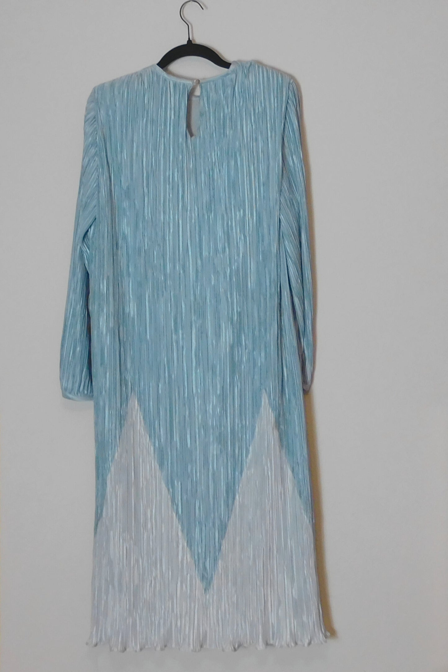 Feeling Sky Blue Hal Freeman Pleated Blue Monochrome Dress