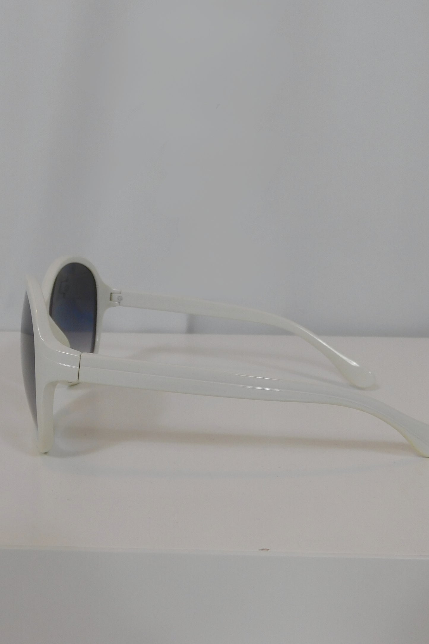 The Mod Life White Frame Sunglasses